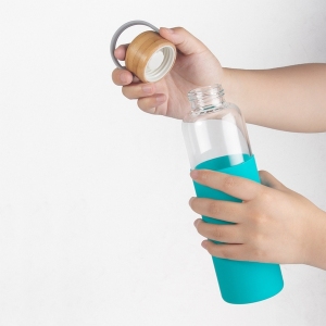 Szklana butelka Refresh 560 ml z logo R08272.05